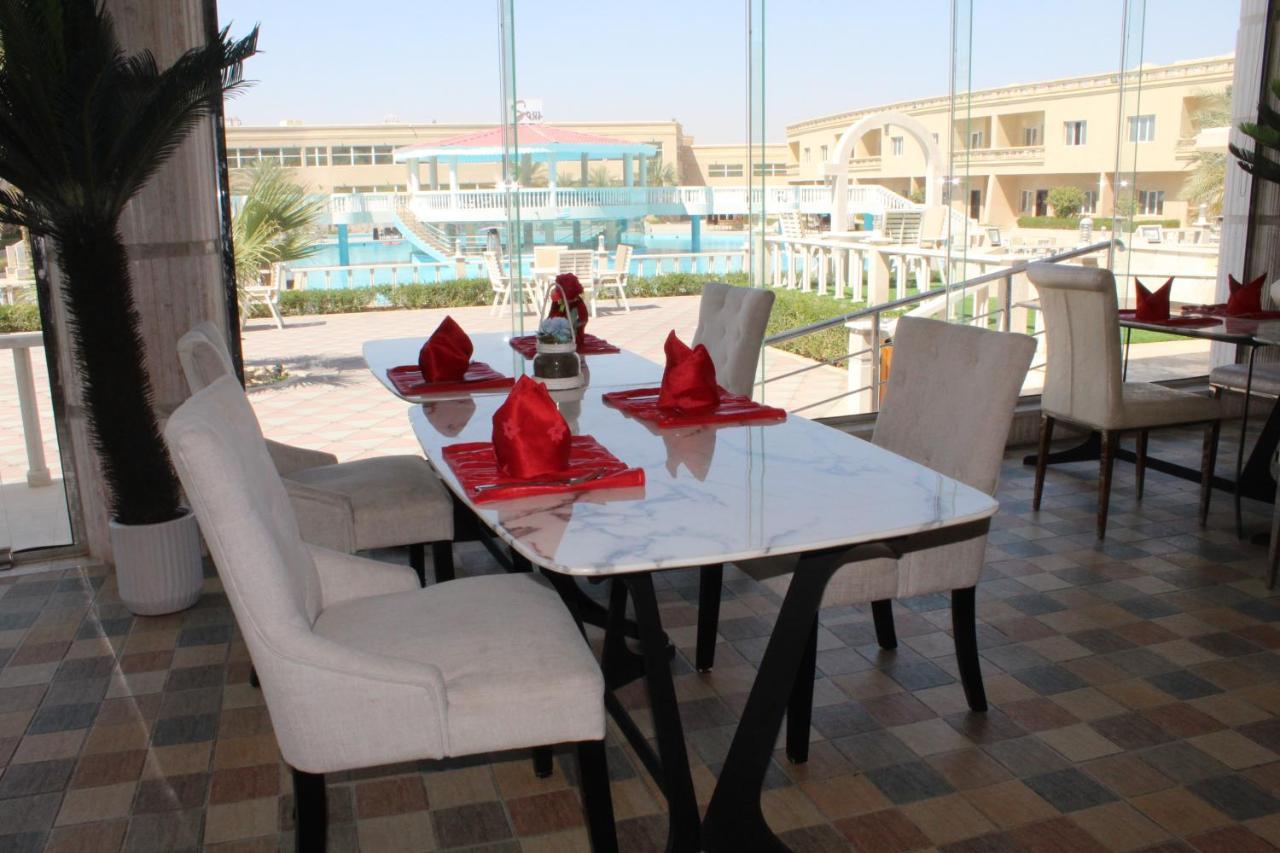 Al Salam Grand Hotel & Resort Al Buraimi Exterior foto