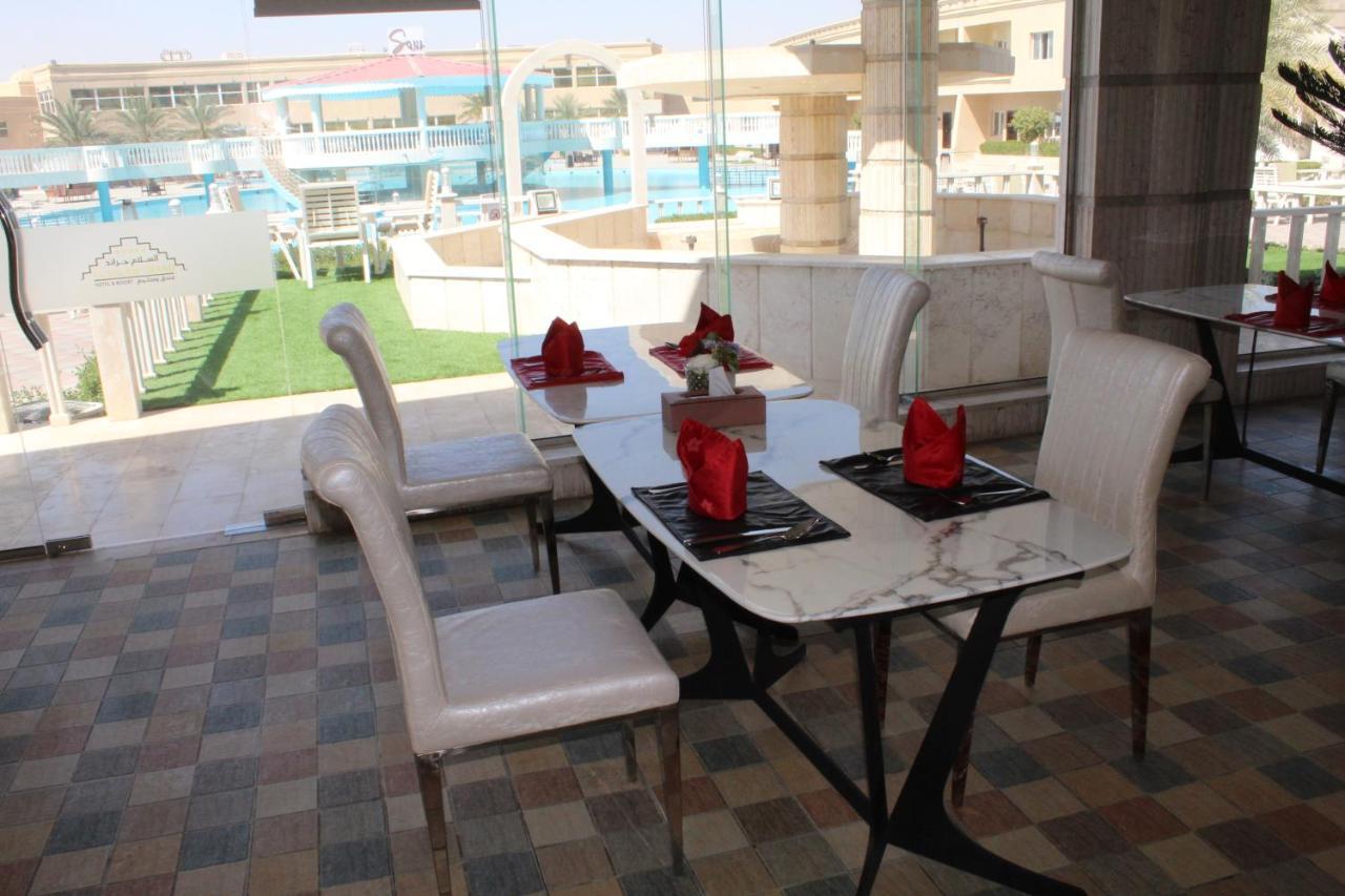 Al Salam Grand Hotel & Resort Al Buraimi Exterior foto